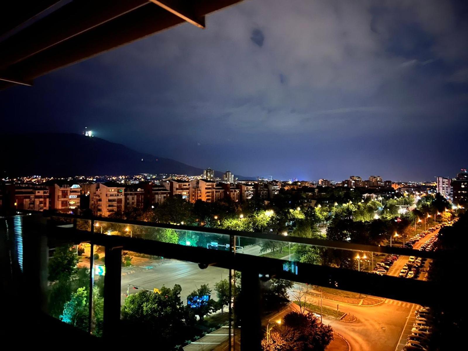 Capitоl Suites Skopje Luaran gambar